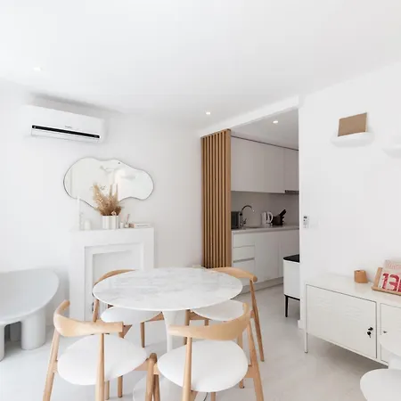 Flh Portas Do Sol White Design Flat Apartment Lisbon