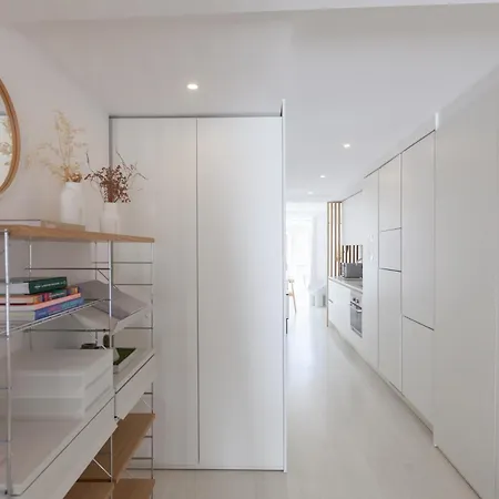 Flh Portas Do Sol White Design Flat Apartment Lisbon