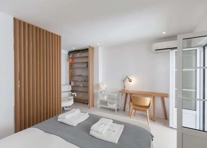 Flh Portas Do Sol White Design Flat *